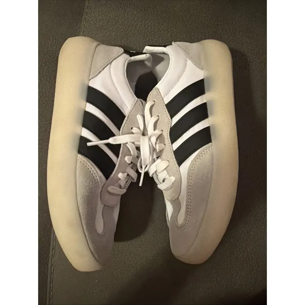 Adidas Samba Size 6.5 Unisex Tennis Shoes Black Gray And White Sneakers